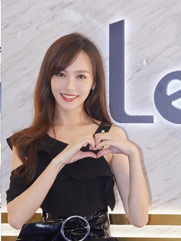 通灵珠宝荣耀升级 唐嫣发布莱绅通灵My Queen王室限量版