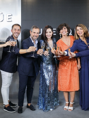 至臻艺术美学，探索穿衣本质 西班牙女装品牌Uterqüe天猫官方旗舰店盛大开幕