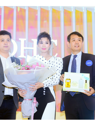 DHC携手聚划算，青春夏日“橄卸”有你