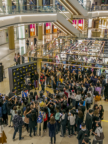 盟可睐MONCLER GENIUS 上海恒隆广场限时店隆重揭幕