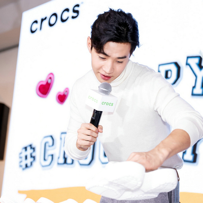 Crocs携手品牌大使刘宪华，首度登陆“卡骆星球”快闪空间- 玩味升级，Crocs开启秋冬时髦狂想之旅 