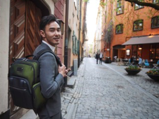 TUMI Alpha Bravo反光苔原绿双肩包系列  拯救你的冬日衣橱