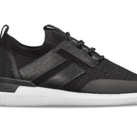 TOD’S 携手韩裔设计先锋 YONG 推出 NO CODE SHOEKER 定义时尚鞋履的新视界