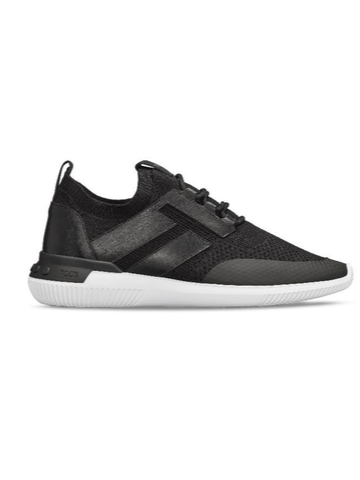 TOD’S 携手韩裔设计先锋 YONG 推出 NO CODE SHOEKER 定义时尚鞋履的新视界