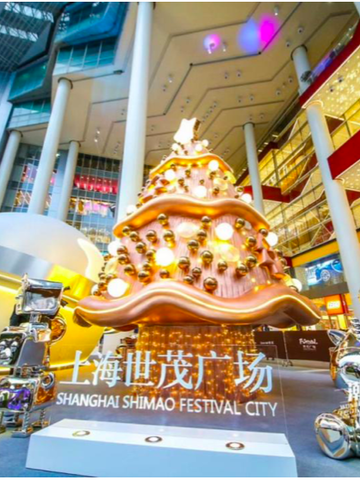 点亮2018年魔都首场圣诞亮灯仪式，上海世茂广场携手潘多拉PANDORA 潮幻奇遇季璀璨启幕