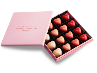 Pierre Marcolini携手维多利亚•贝克汉姆全新维爱心形巧克力礼盒限量发布