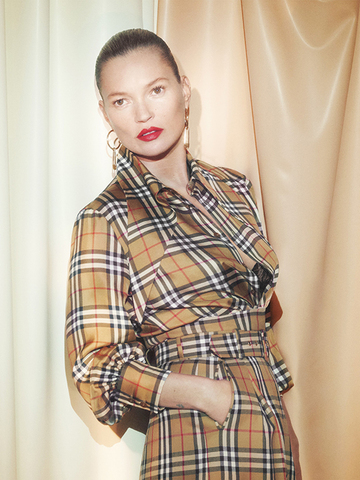 「Vivienne Westwood & Burberry」 合作系列正式发售