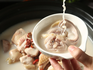 捞王上海外滩BFC店开幕，美味等你来尝