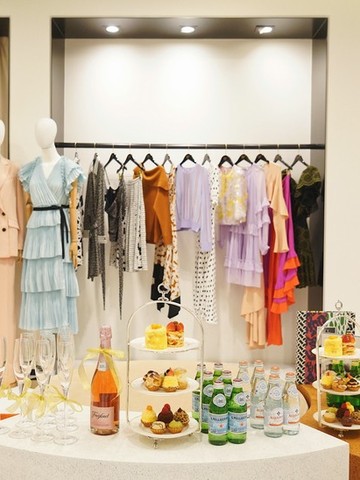 DVF 2019春夏系列满载着春的气息