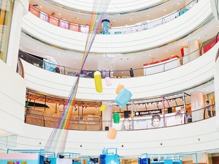 打卡“INFINITE COLOR无限色彩”互动展 URLAZH有兰2019春季新品品鉴会