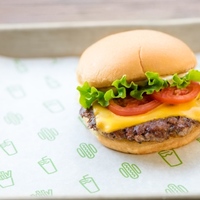 Shake Shack 上海首家店铺将于1月24日在新天地开幕