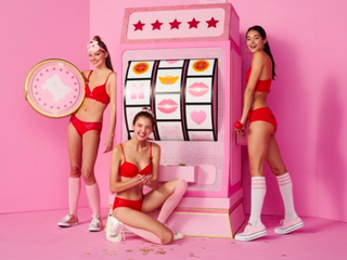 6IXTY8IGHT 打造粉红奇趣屋 推出2019中国新年系列 让火红喜庆、粉红小猪陪妳迎接佳节