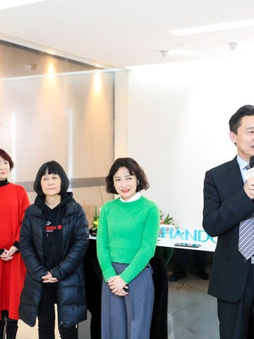 “心生万物 自然无界”自然堂×大艺博喜马拉雅艺术展 邀您领略雪域艺境