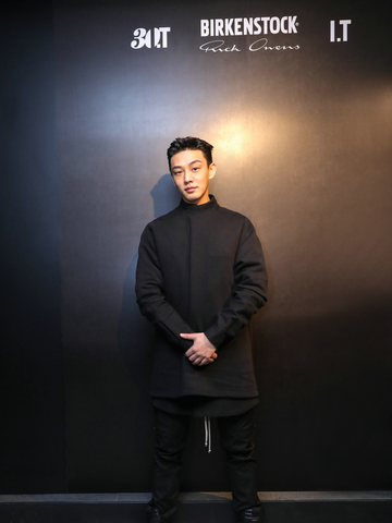 BIRKENSTOCK 携手RICK OWENS 发布第二代联名系列，快闪店重磅登陆I.T上海