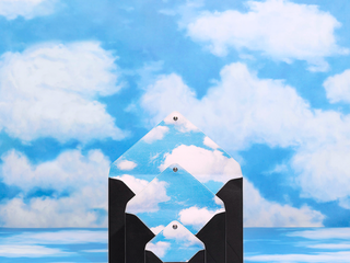 DELVAUX 携手 MAGRITTE FOUNDATION 推出全新系列