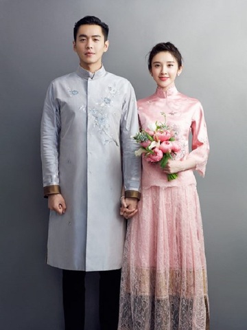 知名演员唐艺昕、张若昀皆身着 SHIATZY CHEN夏姿·陈订制礼服 于爱尔兰大婚  中式浪漫呼应传统