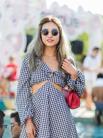 买它！一条连衣裙解锁夏日N种时髦搭配