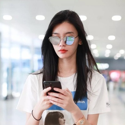 大金手表小烧烤，时尚圈原来喜欢这个！