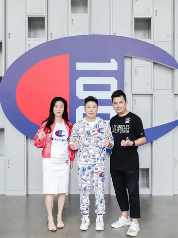 Champion 于上海800秀举行百年庆典活动