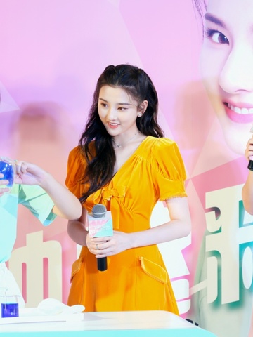“乐而雅零触感”焕新上市和宋祖儿一起趣享“少女力聚场”