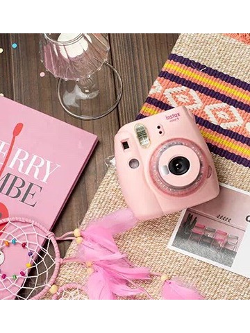 夏末时髦出行 带上清新水果色记录美好时光！