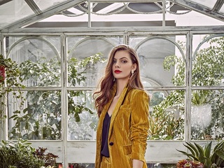 徜徉秋日都市 bebe定义高阶时尚张力