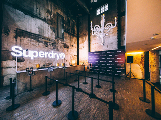 【Superdry x Clottee全球限量Antithesis联名系列】 强势来袭  联名发布会“燥”翻水舍