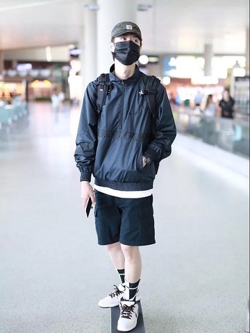 哆啦A梦的口袋你也能拥有! 前兜冲锋衣了解下