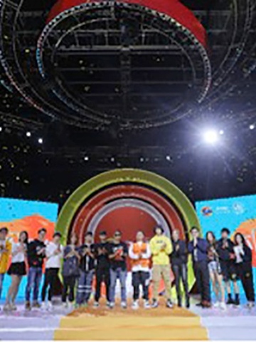 潮流新风向 国潮碰撞潮流经典 ———汰渍X李宁BADFIVE 联名款服装首次发布