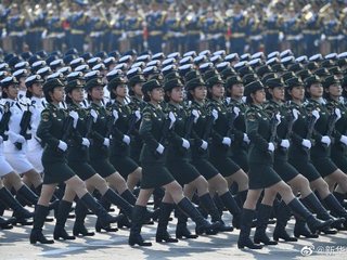 爱红装更爱武装|自然堂助力铿锵玫瑰尽展飒爽英姿