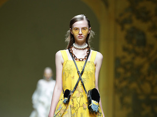 FLONAKED二次携手MINIONS小黄人玩转跨界，强势登陆上海时装周