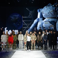 “月兔计划”科幻上演上海时装周闭幕大秀，Cabbeen卡宾X中国航天文化打造属于中国青年的科幻时尚