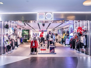 FILA FUSION恒基新店开幕  全新JAGGER夜行虎限量首发 —— “夜光行动”一触即发