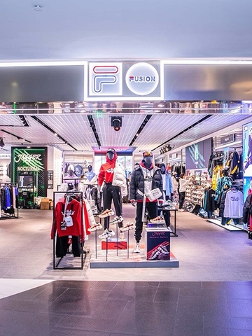 FILA FUSION恒基新店开幕  全新JAGGER夜行虎限量首发 —— “夜光行动”一触即发