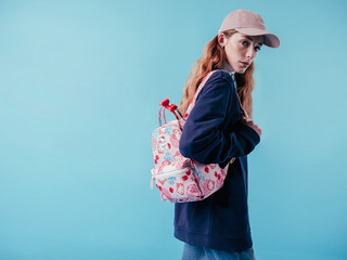 全新印花演绎少女气息 Herschel Supply与Hello Kitty再度推出联名系列