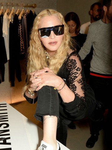 Stella McCartney 发布2020春季款全新Stella #stansmith  