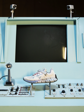 “高能”迸发 REEBOK ZIG KINETICA CONCEPT_TYPE1 IAN PALEY “高能”登场