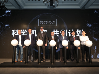 探索科学肌密，Revision Skincare强劲启航，携手众多重量级医学专家共研共创