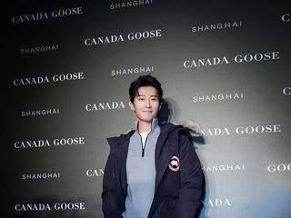 Canada Goose加拿大鹅与全球首位华人品牌好友窦骁共同庆祝上海ifc精品店开幕， 体验心向无界的互动灵感