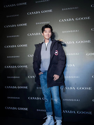 Canada Goose加拿大鹅与全球首位华人品牌好友窦骁共同庆祝上海ifc精品店开幕， 体验心向无界的互动灵感