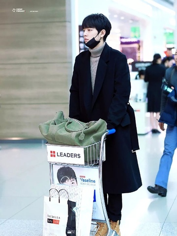 春节抢票时间到！明星返乡都是都是这样穿的！