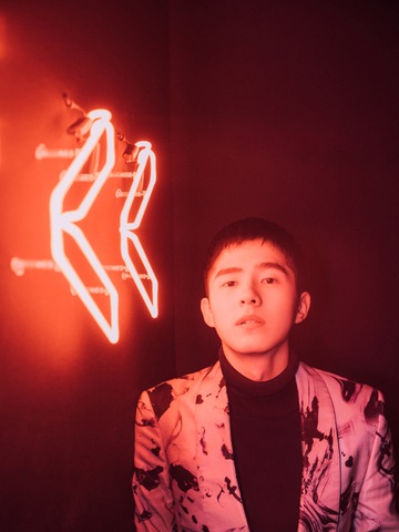 TOM FORD惹火派对致奢启幕