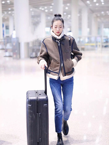 告别“狼狈春运”，今年要像女明星的机场造型一样时髦！