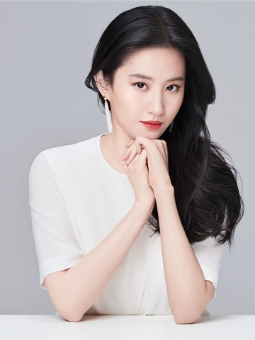 百年至美 让美资生  SHISEIDO资生堂中国正式宣布刘亦菲成为SHISEIDO资生堂品牌全球代言人
