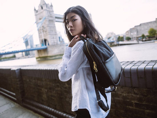 Herschel Supply推出全新真皮胶囊系列