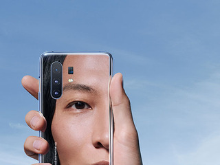 vivo X30系列alexanderwang联名限定版正式开售 全镜面设计打造王的镜界