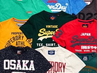 Superdryの春夏燥型放题： 一件Tee Vs. 1800+原创手绘图案