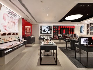 Givenchy纪梵希美妆上海首家精品店盛大开业
