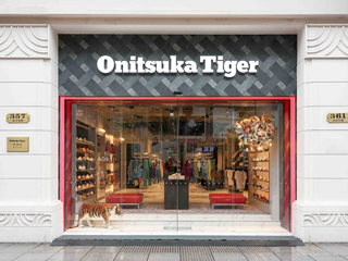 Onitsuka Tiger 鬼塚虎上海悦荟广场旗舰店隆重揭幕