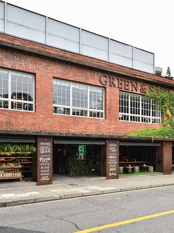 远离尘嚣的法租界小酒馆 惬意享受度假式的放松感 微醺风盛夏野餐 时髦精人手一杯的Morning Drink